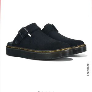 Brand NWOT Carlson Doc Marten sling back. Unisex size 5